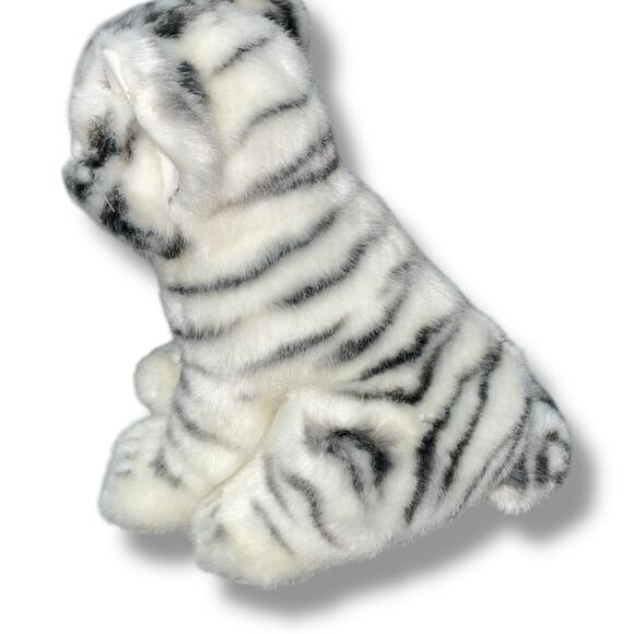 Hansa Creations Plush White Tiger Cub Baby 2015 Realistic Nursery Decor Cat 8" - Picture 4 of 13
